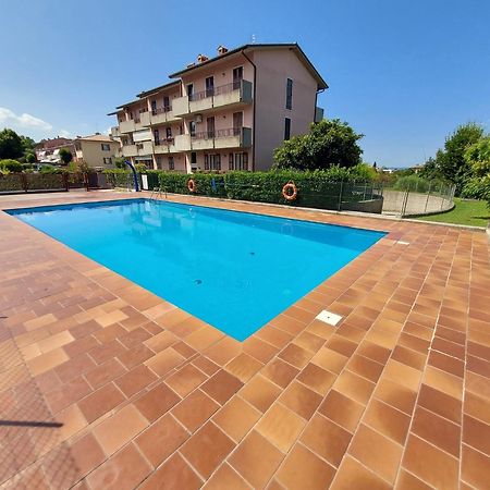 Apartmentsgarda - Residenza Elisabetta 10 Bardolino Exterior photo